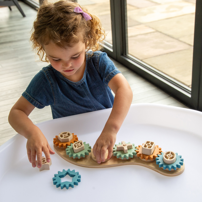 Silisoft Gears Puzzle (Neutral) - 19 Piece Set | Commotion